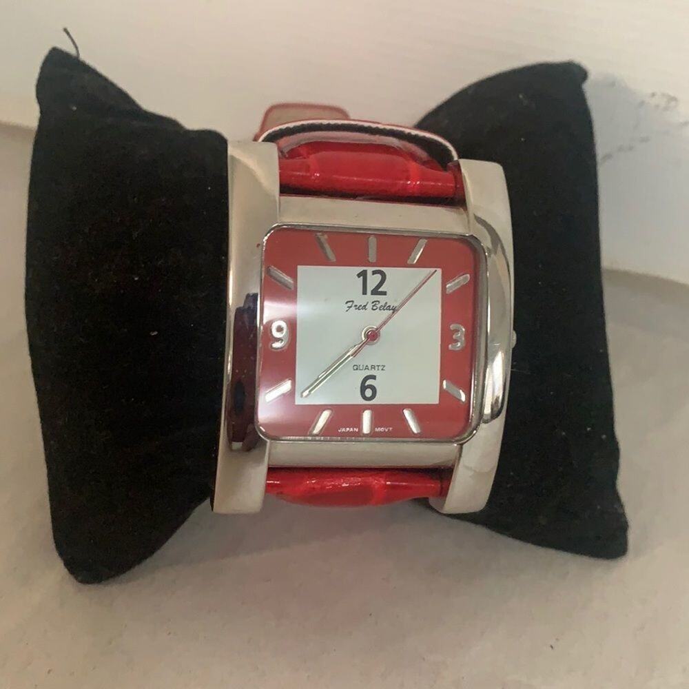 FRED BELAY STAINLESS STEEL GENUINE LEATHER QUARTZ WATCH